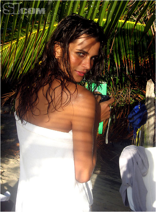 07_fmotta_behind_02.jpg